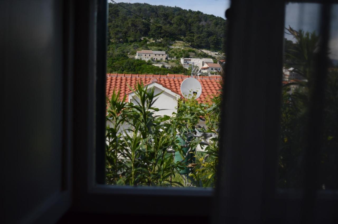 Visilo Stone House Villa Pucisca Exterior photo
